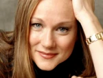 Laura Linney