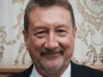 Стивен Найт