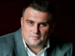 Владимир Утин