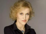 Наталья Никонова