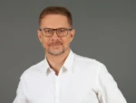 Сергей Чудаков