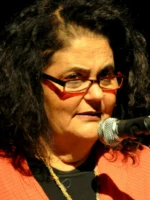 Эвелина Мегханги