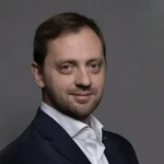 Виталий Боровик